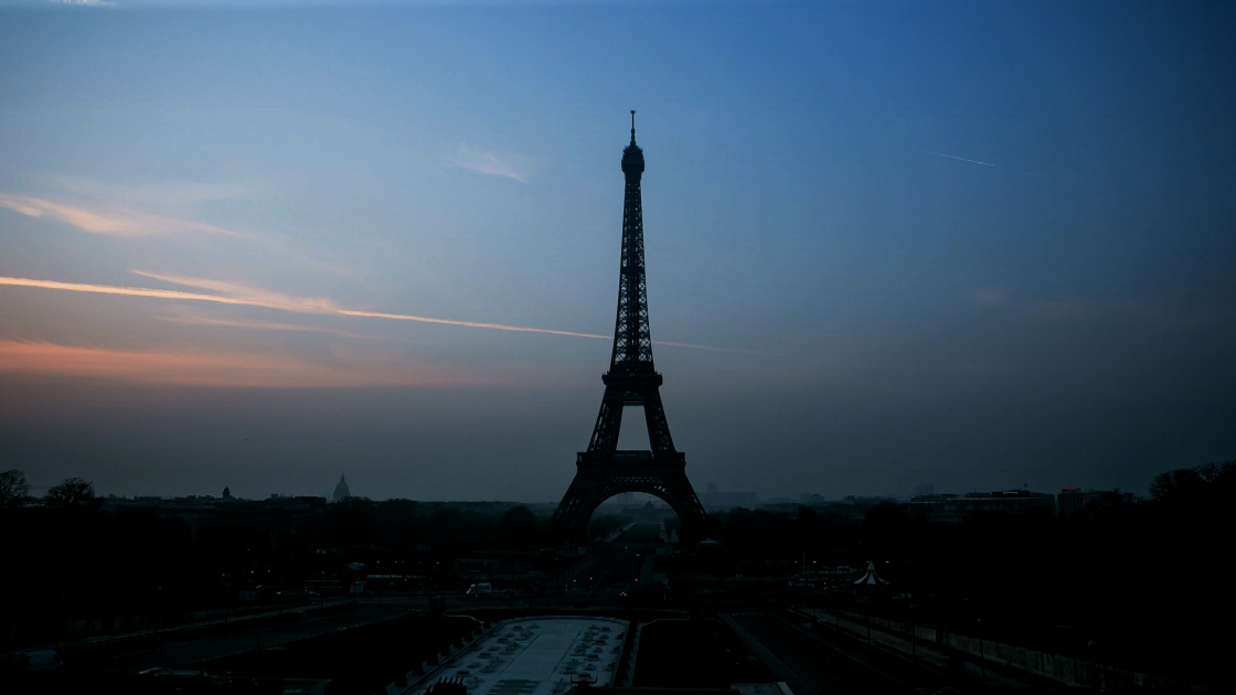다큐프라임_투표_해외_에펠탑_새벽01 썸네일
