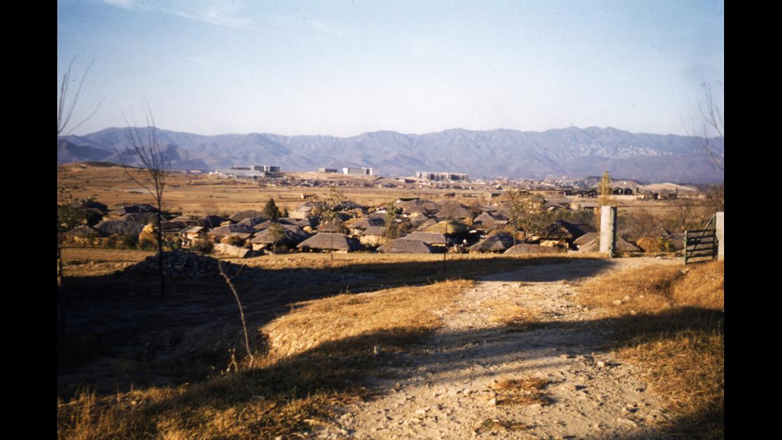1953년 대구 동구 불로동 마을과 팔공산  썸네일