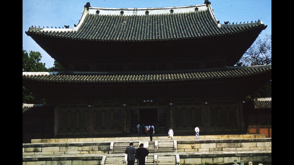 1960년 5월 서울 창덕궁 인정전 썸네일