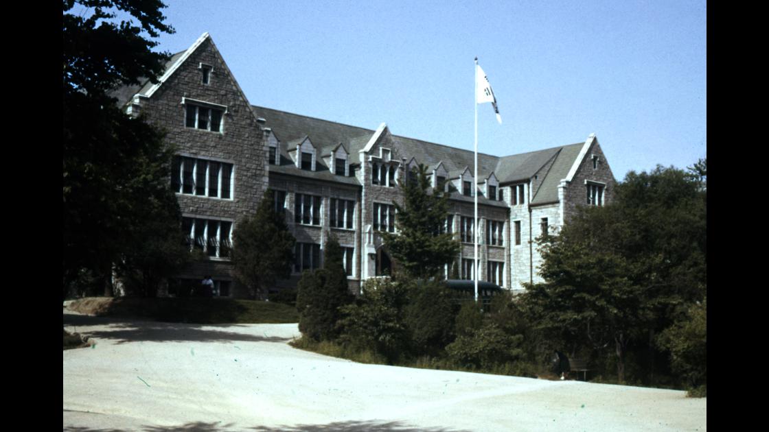 1960년 5월 이화여자대학교 썸네일