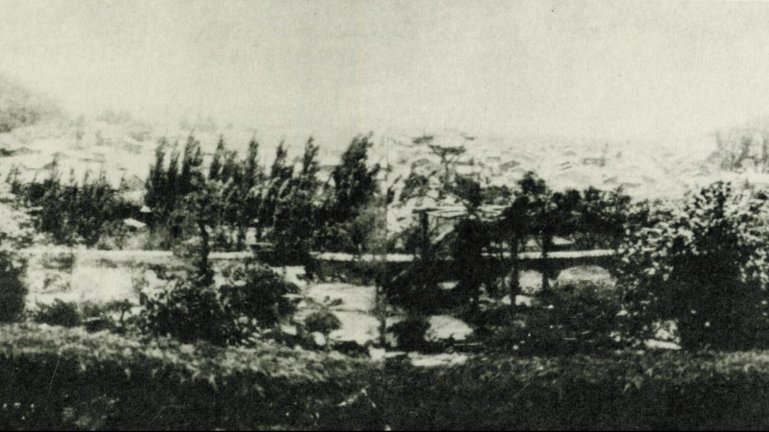 1887년 서부산 일대_현 용두산 서쪽 국제시장 방향 썸네일