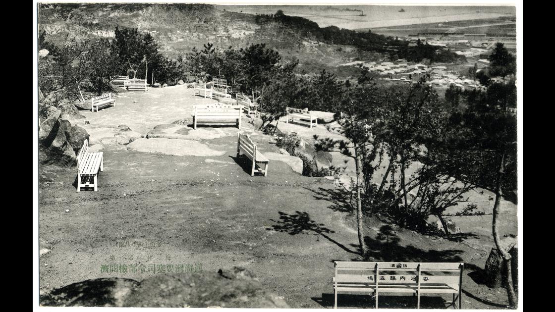 1930년대 부산 동구 수정동 수정산 자락의 수정원에서 바라본 부산진 매축지 썸네일