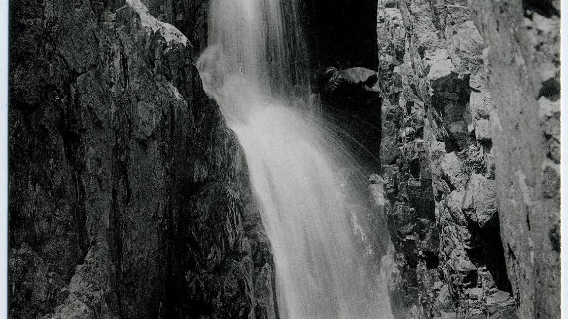 1930년대 부산 해운대구 좌동 장산계곡 폭포사의 양운폭포 썸네일