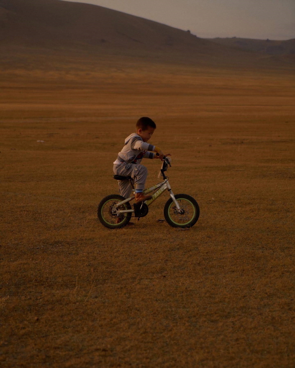 몽골 어린이 썸네일