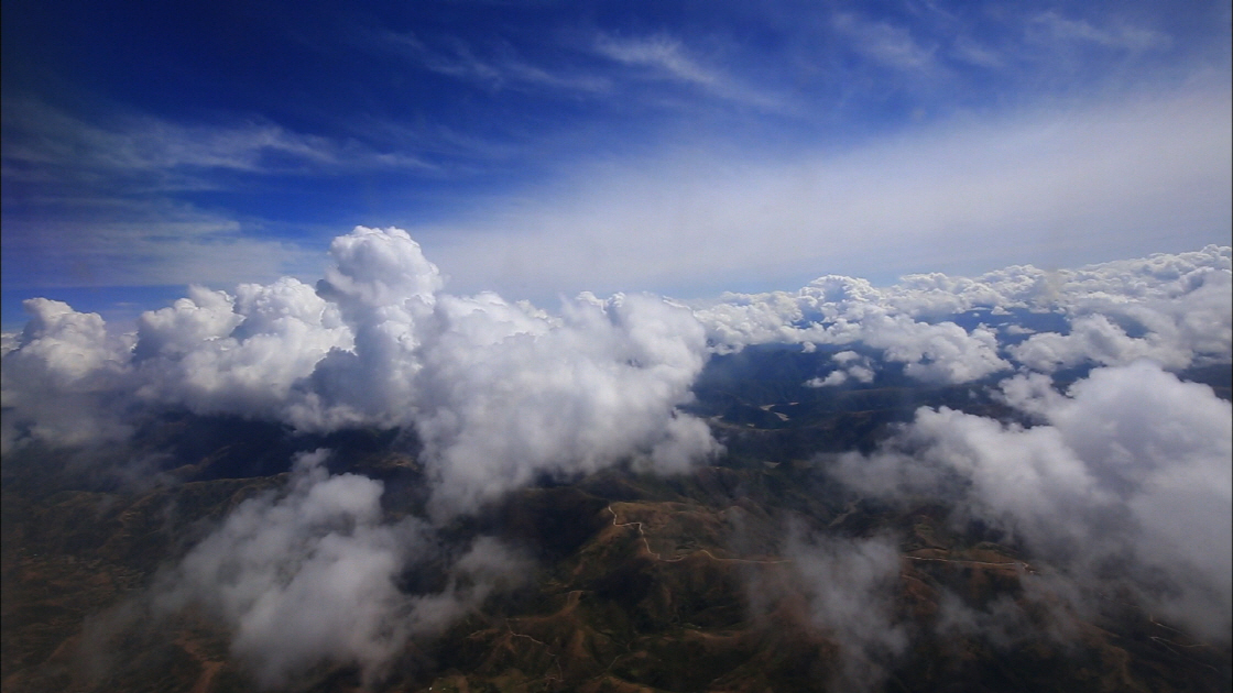 세계테마기행_볼리비아_구름01 썸네일