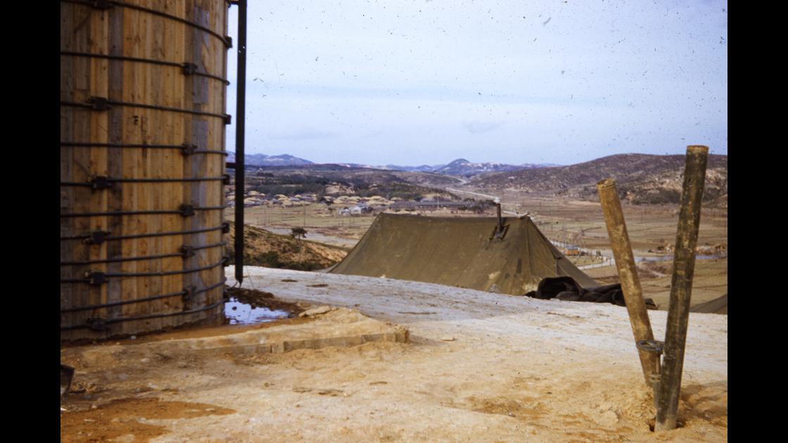 1952년 인천지역 미군 야전부대에 조성한 급수탱크 썸네일