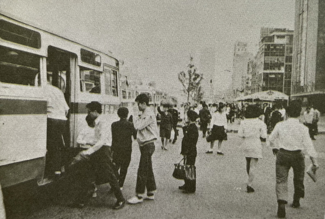 1971년_서울시내 버스정류장 썸네일