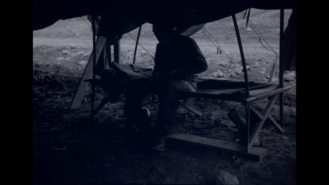 1952년 거제도 포로수용소 소속 미군들의 휴식용 천막 내부_2 썸네일