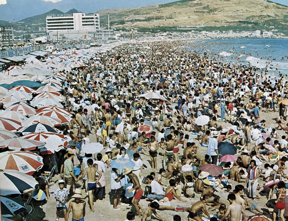 1971년_해운대해수욕장 극동호텔 썸네일